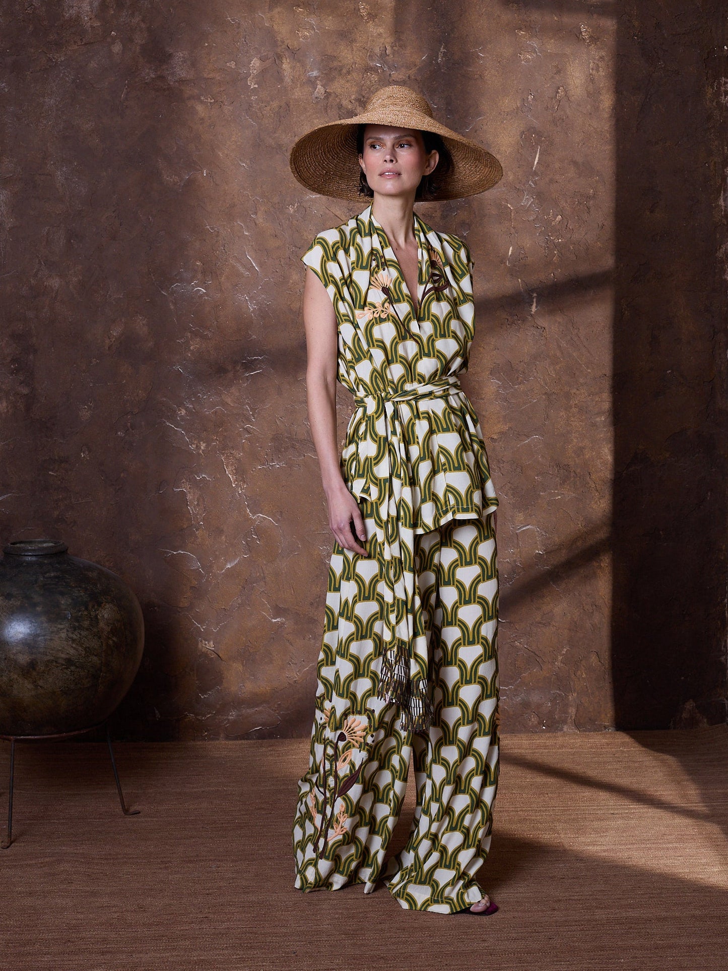 Top verde de viscosa estampada
