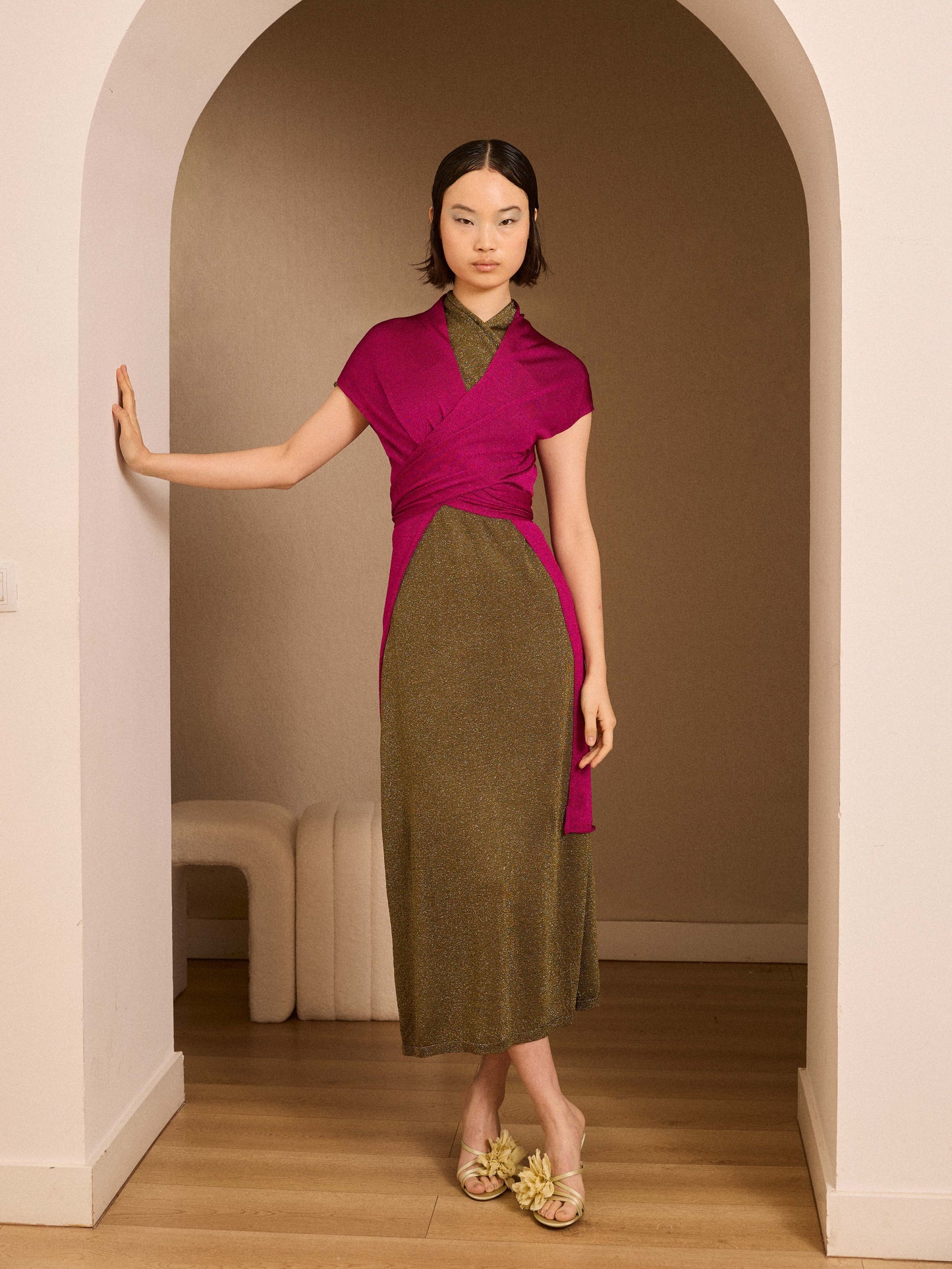 Vestido de lurex kaki