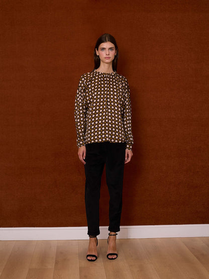 Blusa de lunares color tabaco