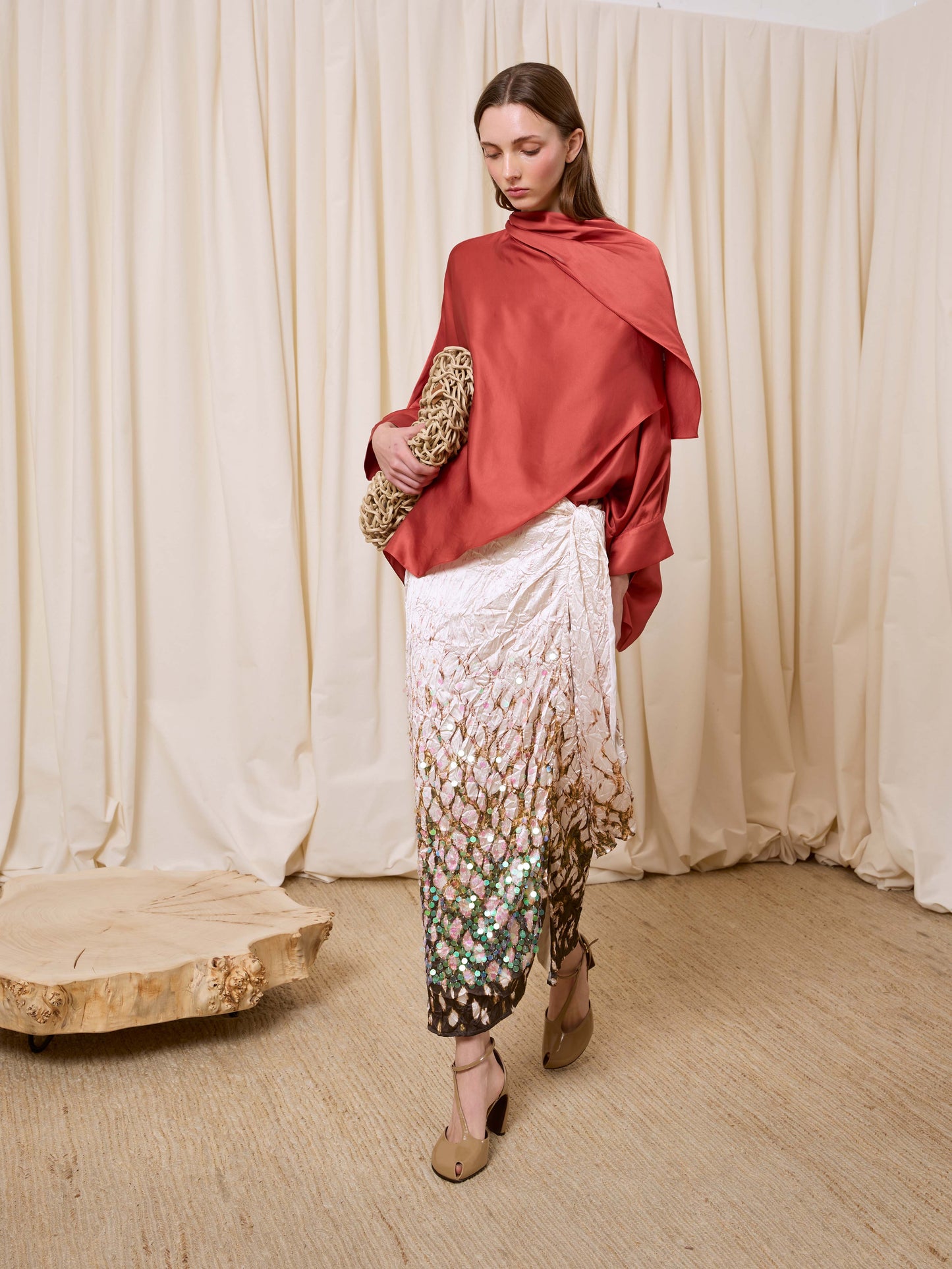 Blusa con capa teja
