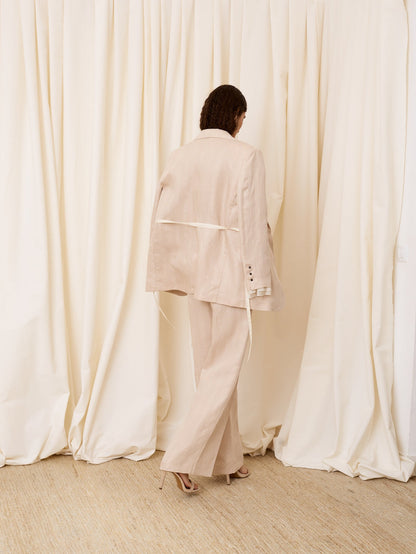 Blazer de lino beige