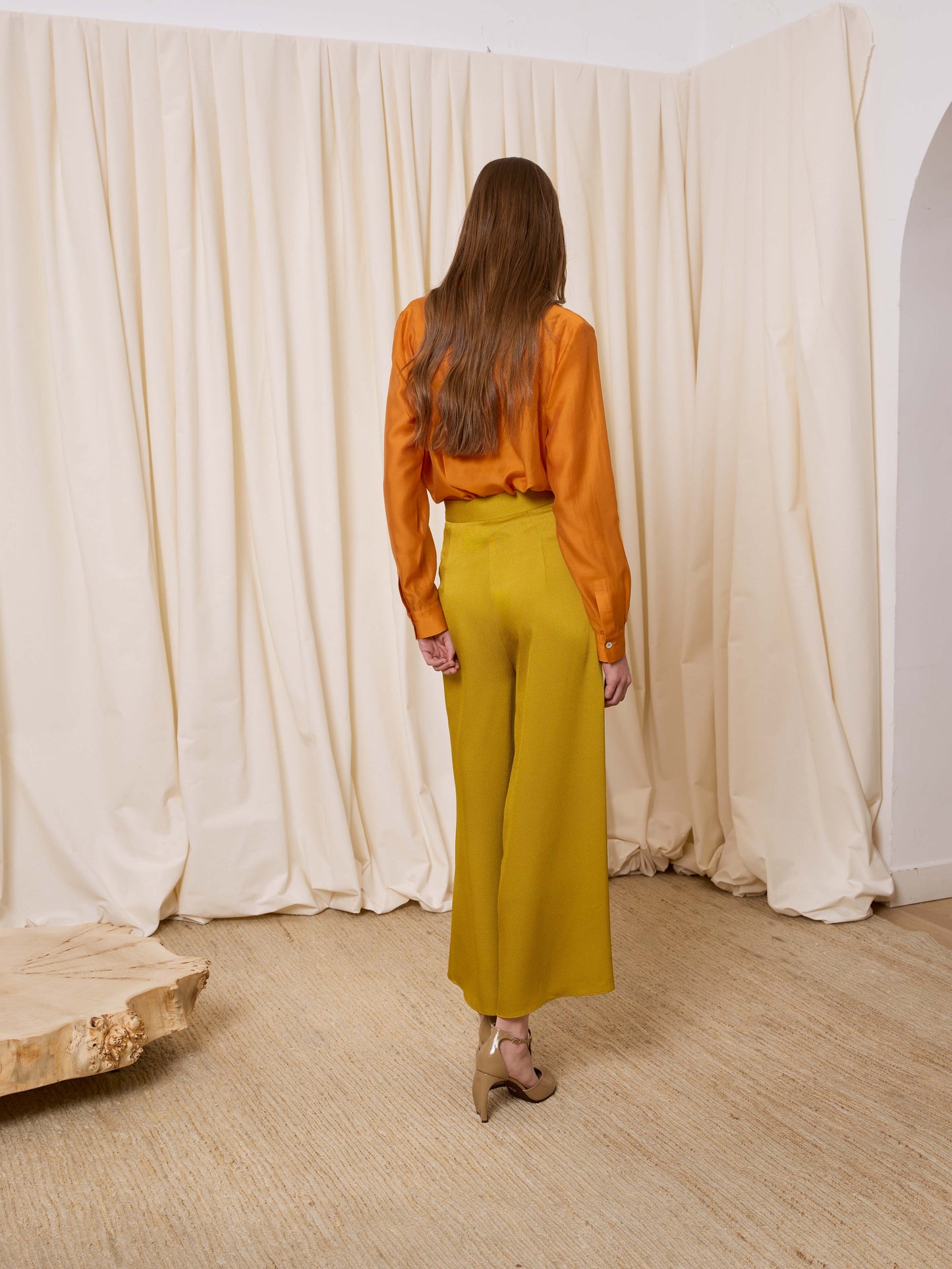 Pantalón ancho color pistacho