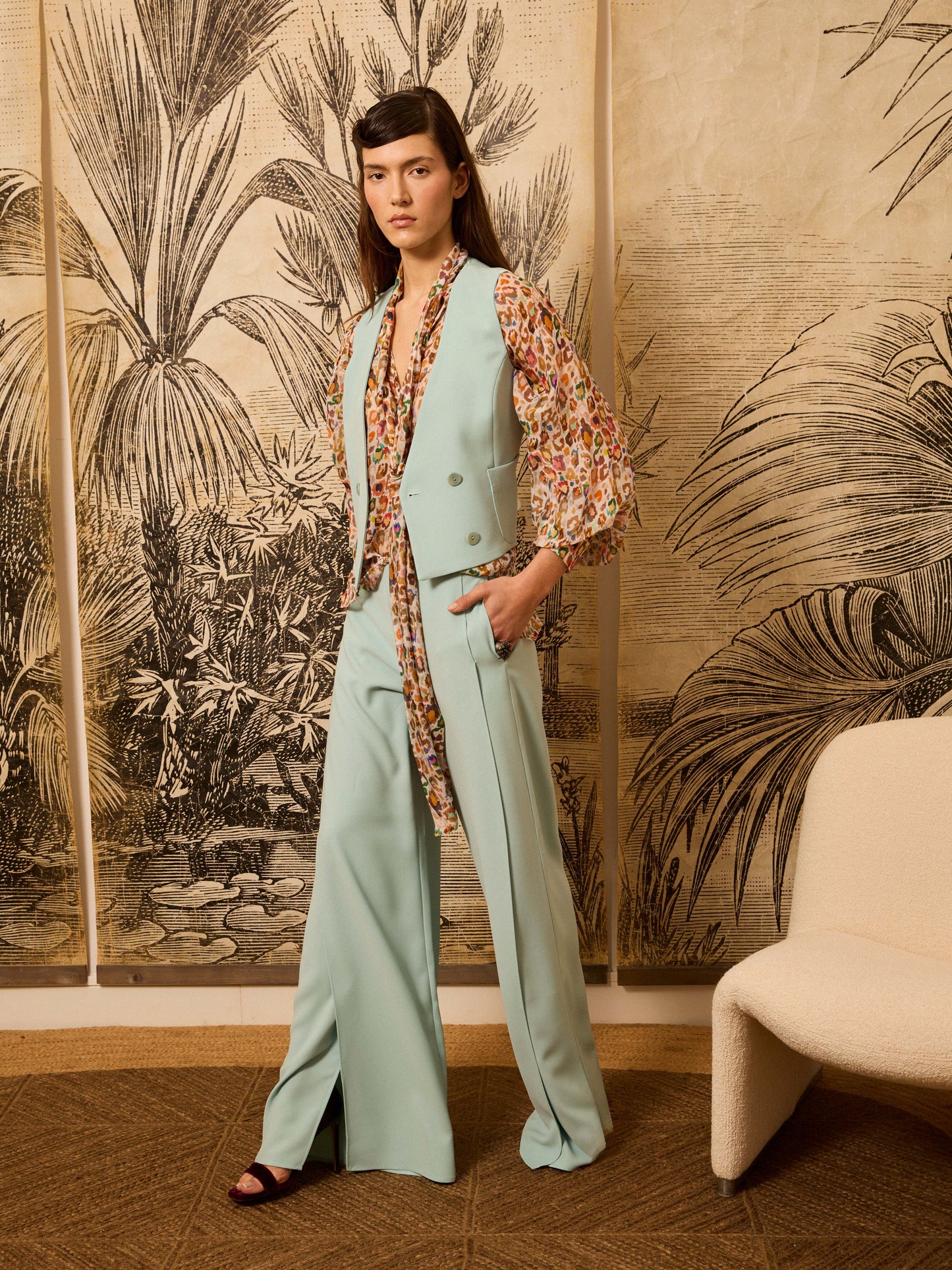 Chaleco crep celeste