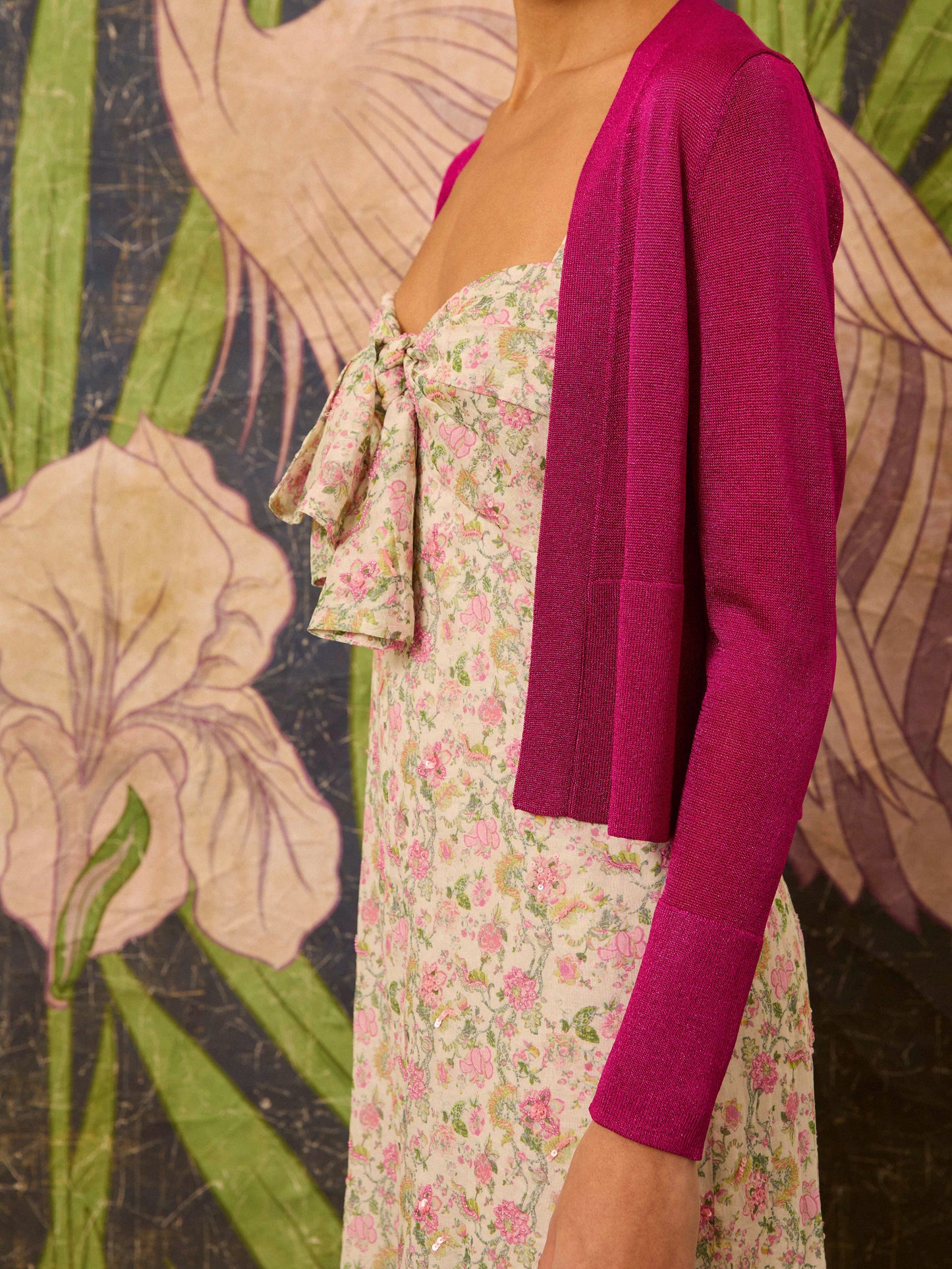 Chaqueta fucsia de lurex corta