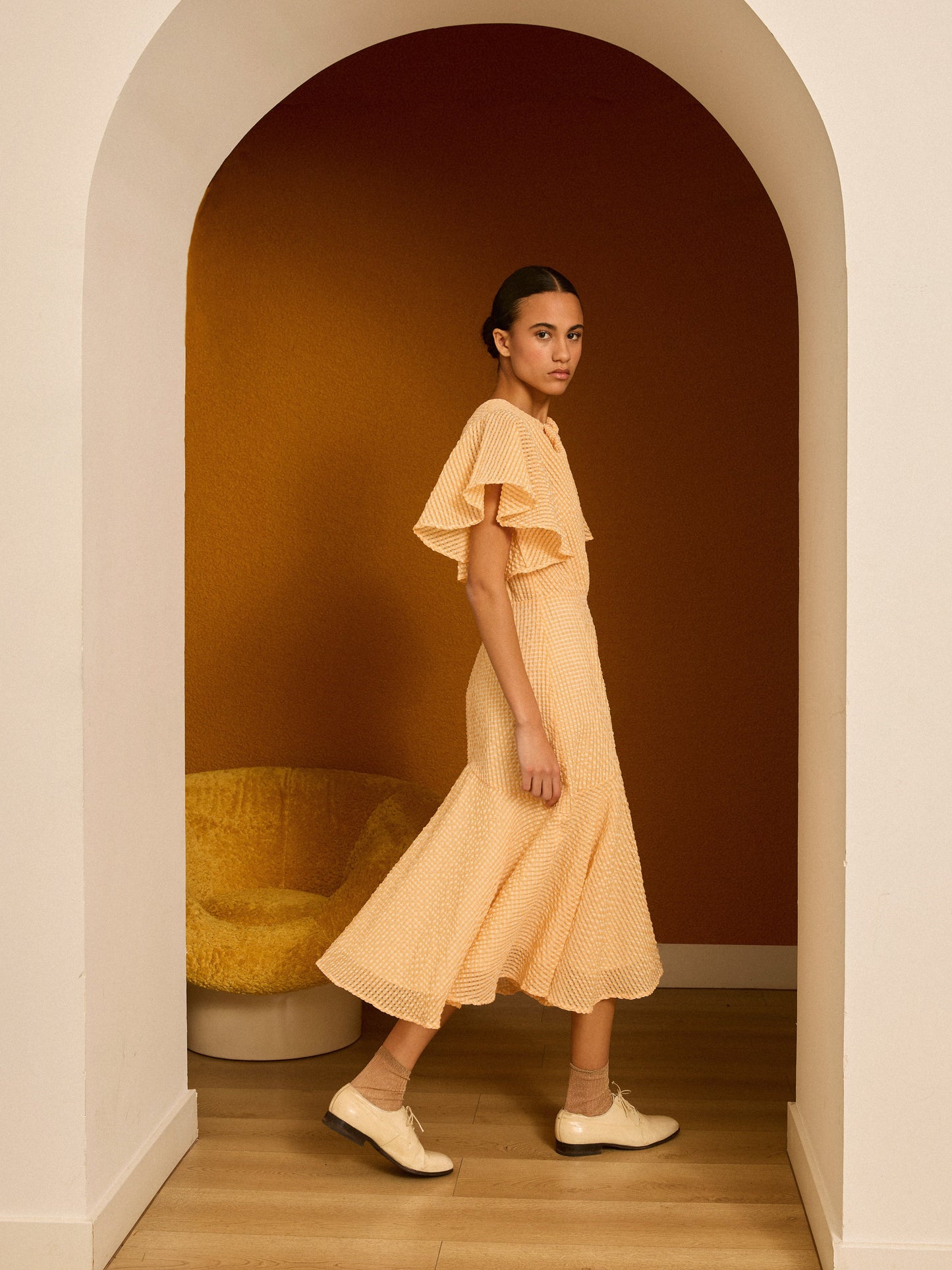 Vestido midi calado mandarina