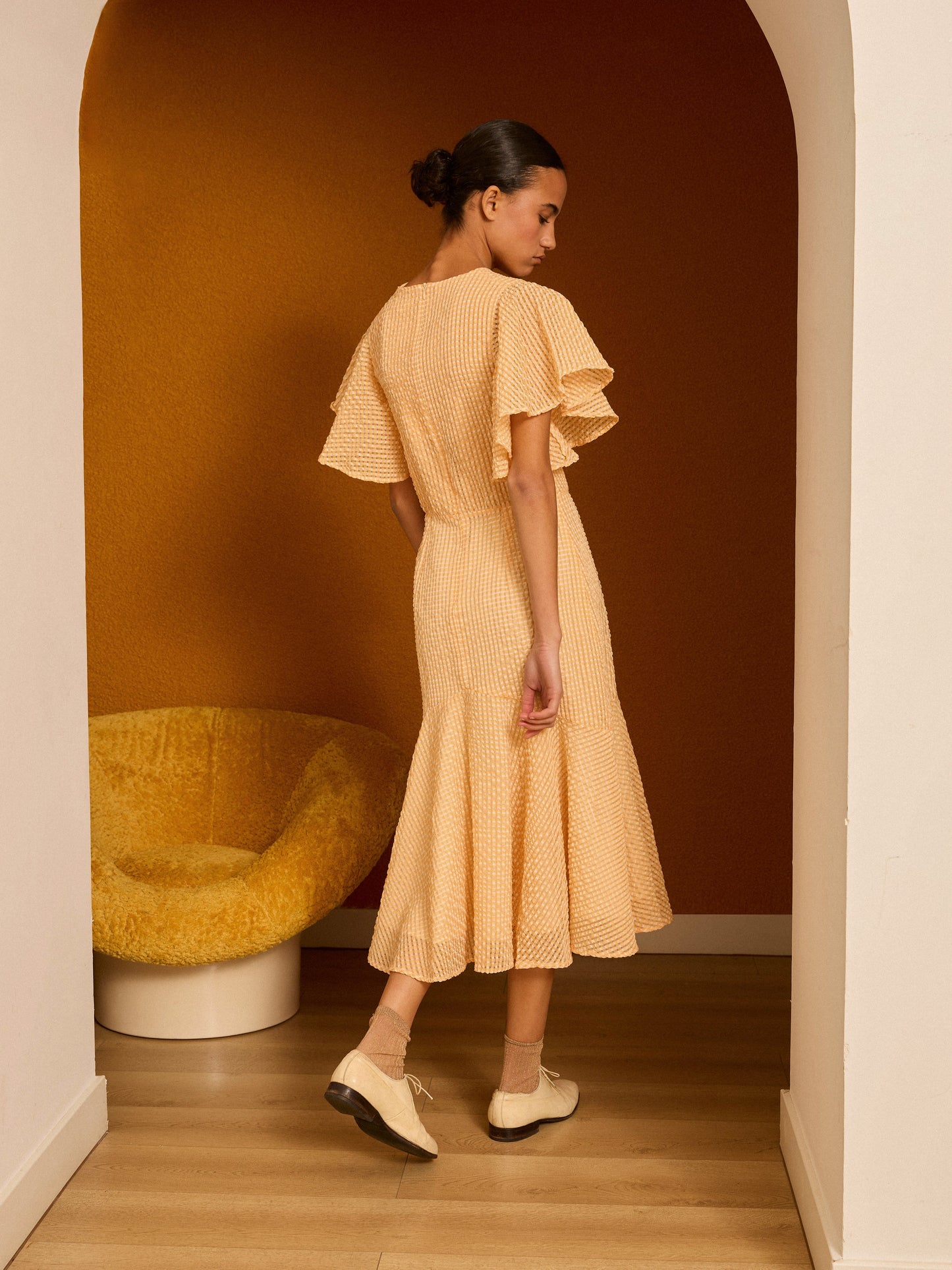 Vestido midi calado mandarina