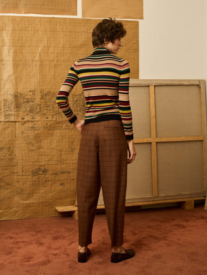 Pantalón carrot marrón de cuadros