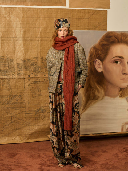 Cazadora topo con desflecado.