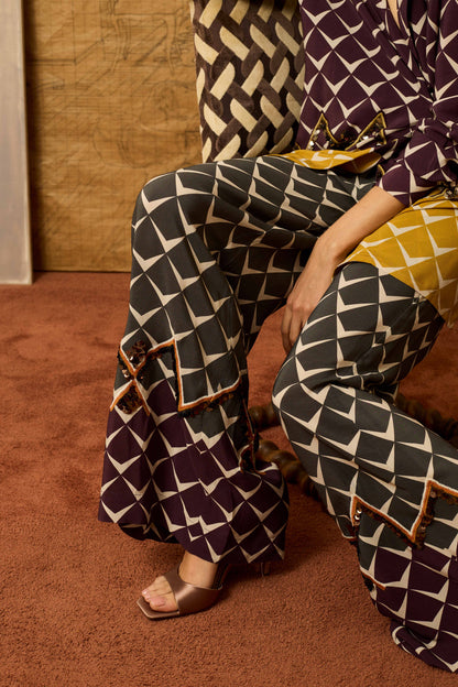 Pantalón greca antracita