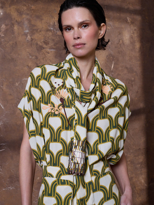 Top verde de viscosa estampada