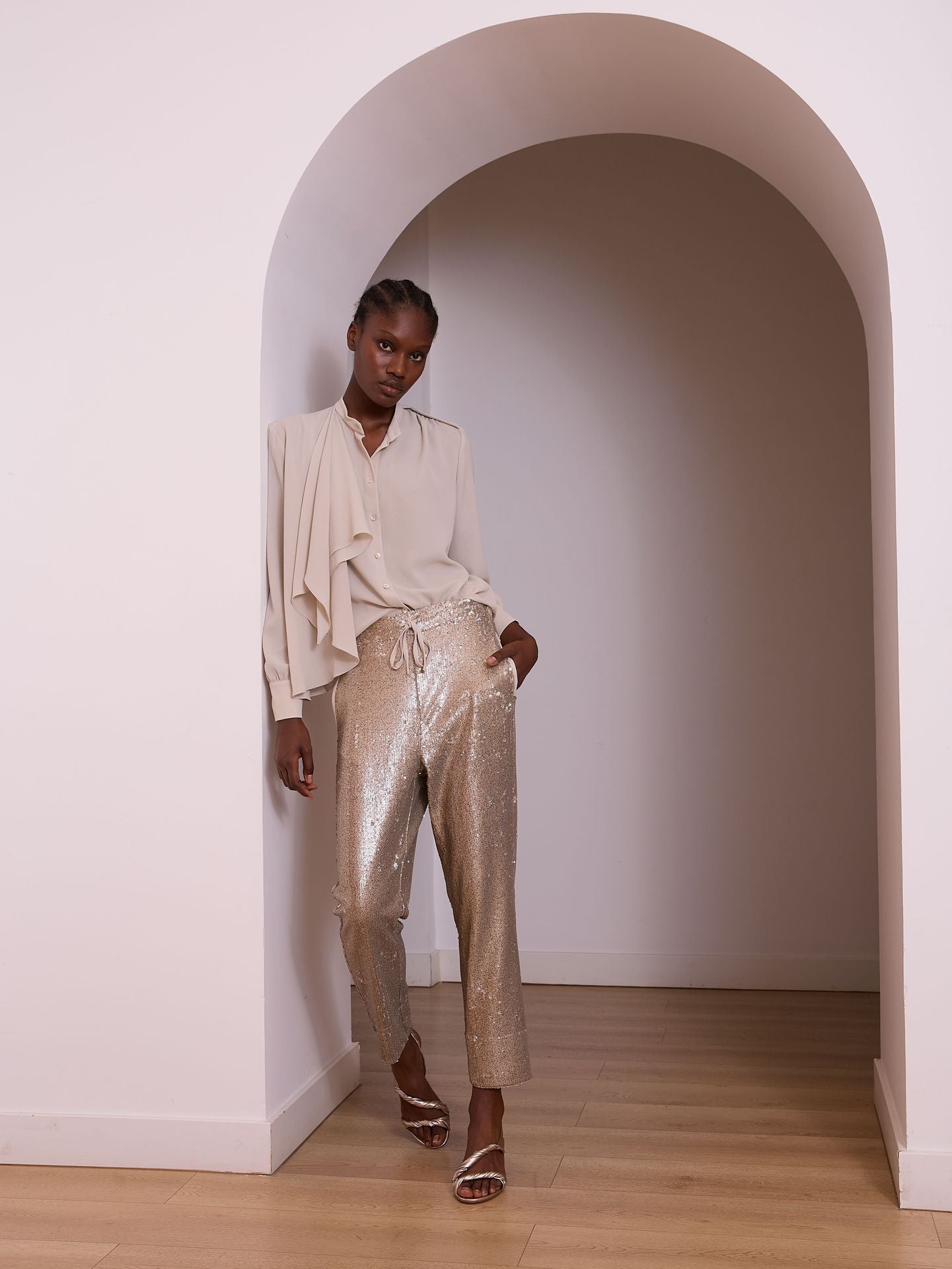 Pantalón de lentejuelas plata vieja