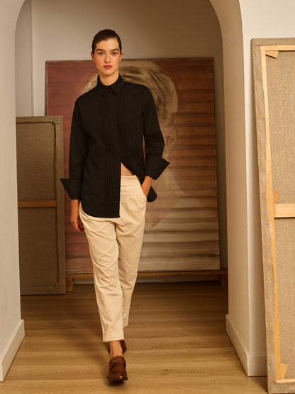 Camisa negras con jaretas