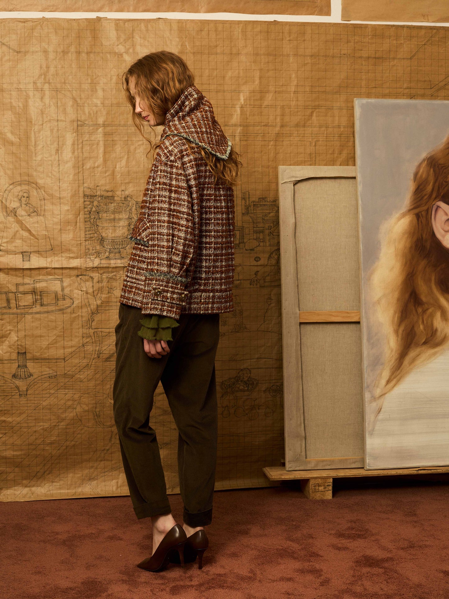 Cazadora naranja con desflecado