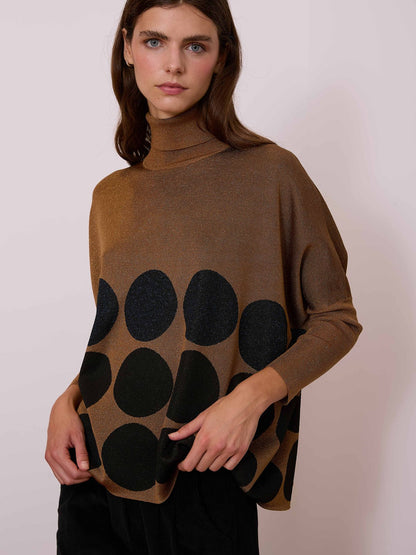 Jersey cuello alto con lunares azul marino y negro