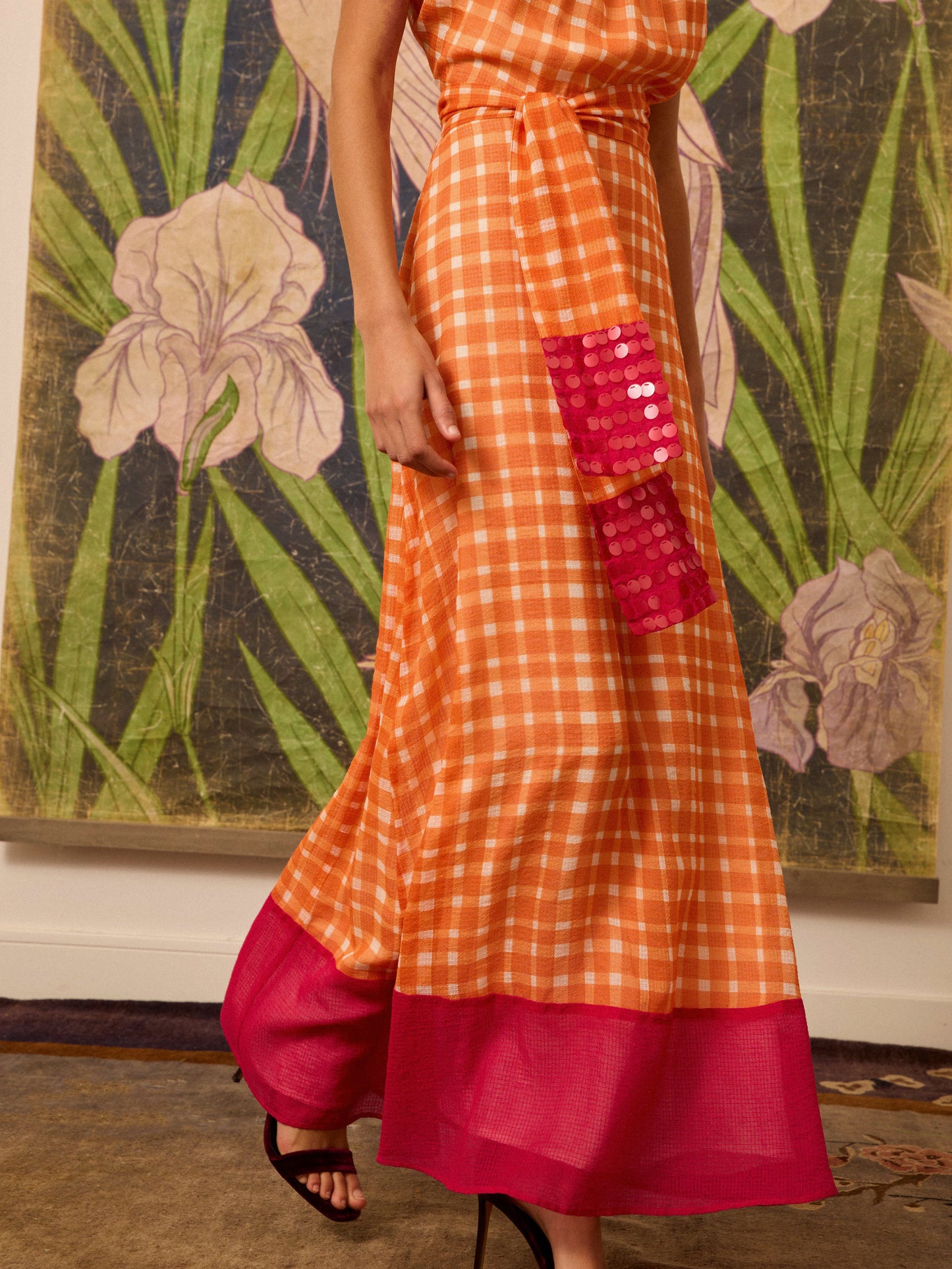 Vestido halter naranja de cuadros