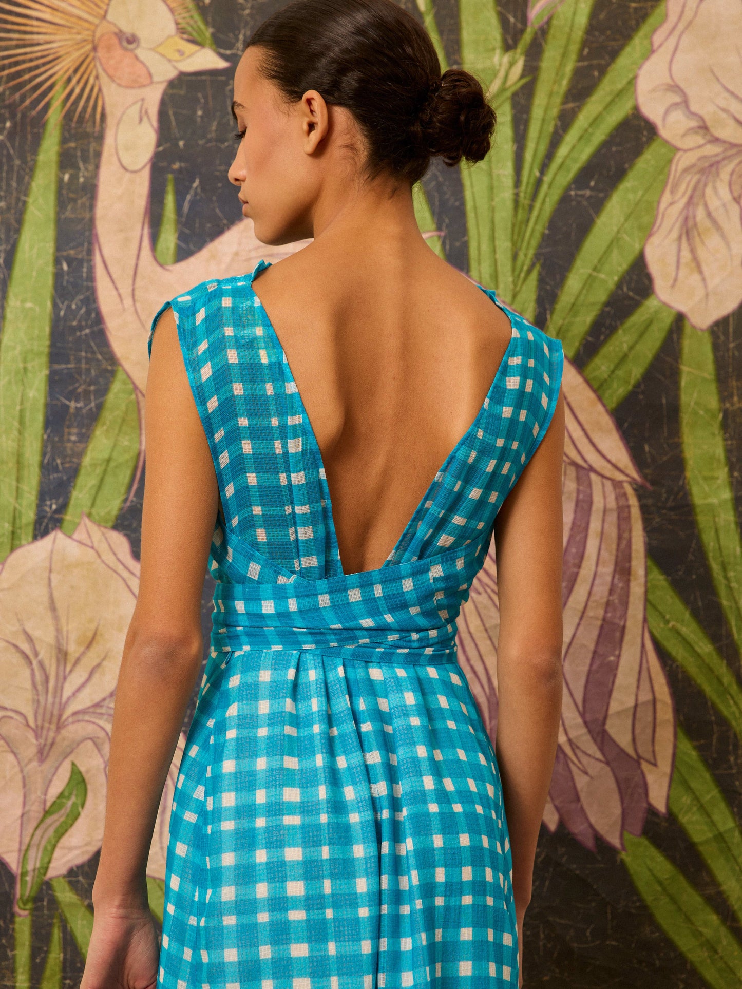 Vestido halter de cuadros azul