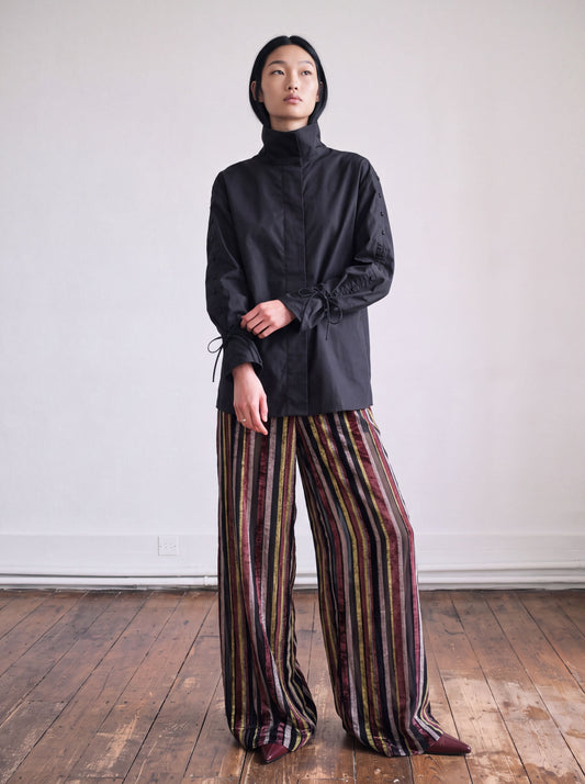 Camisa negra de popelín botones