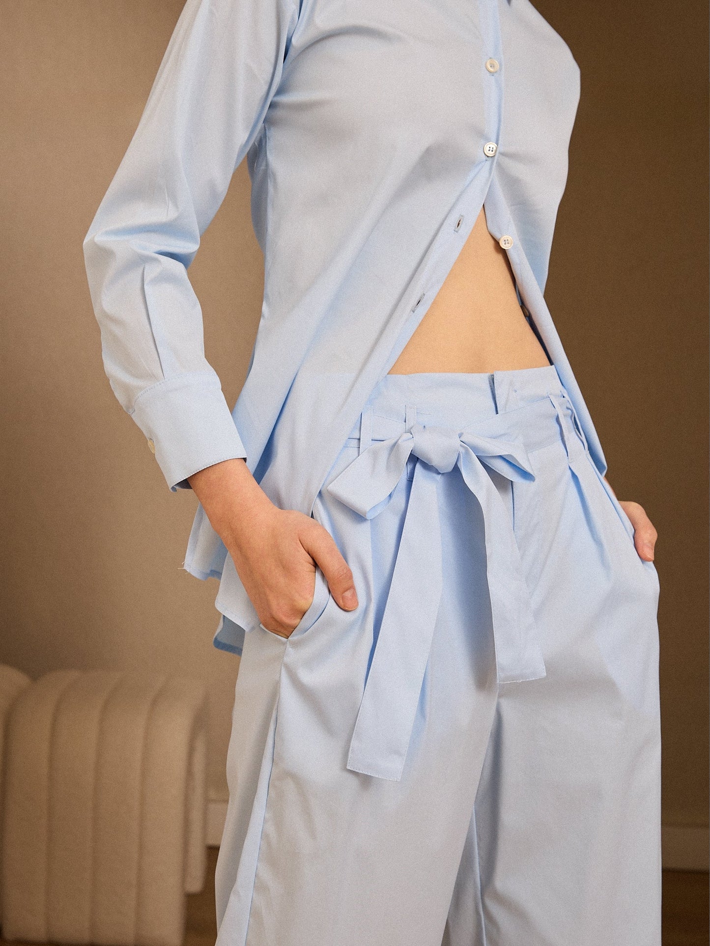 Pantalón azul popelím