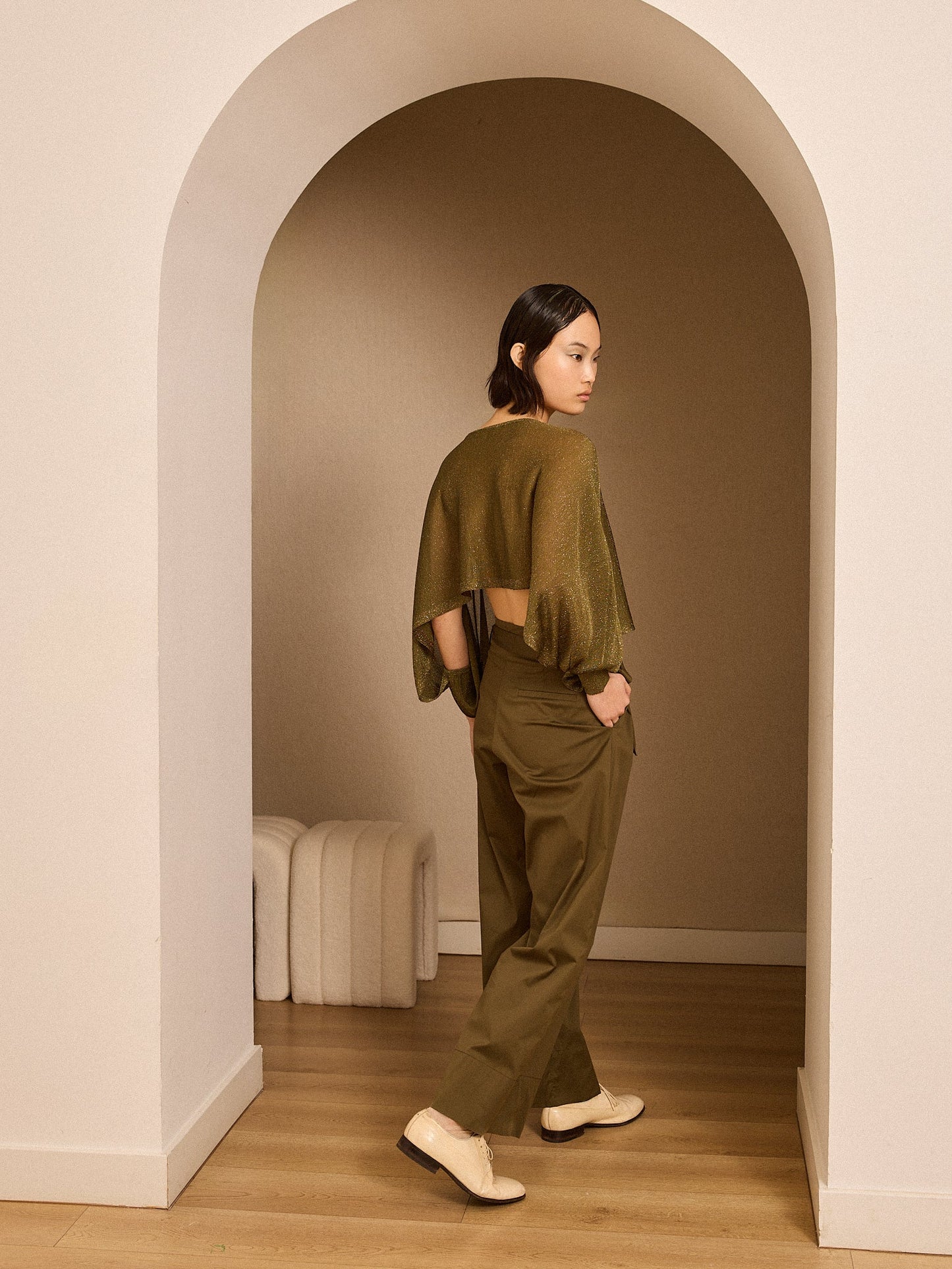 Pantalón kaki popelín