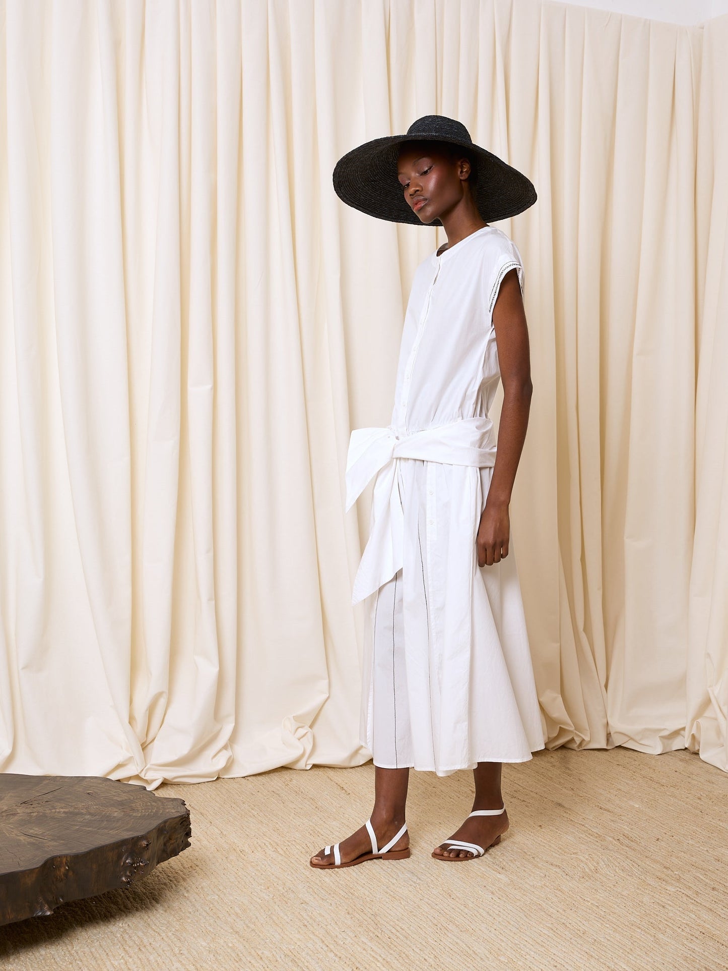 Vestido manga corta popelín blanco