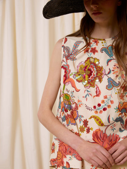Top de flores con lentejuelas
