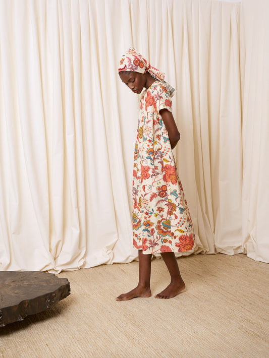 Vestido de flores con lentejuelas