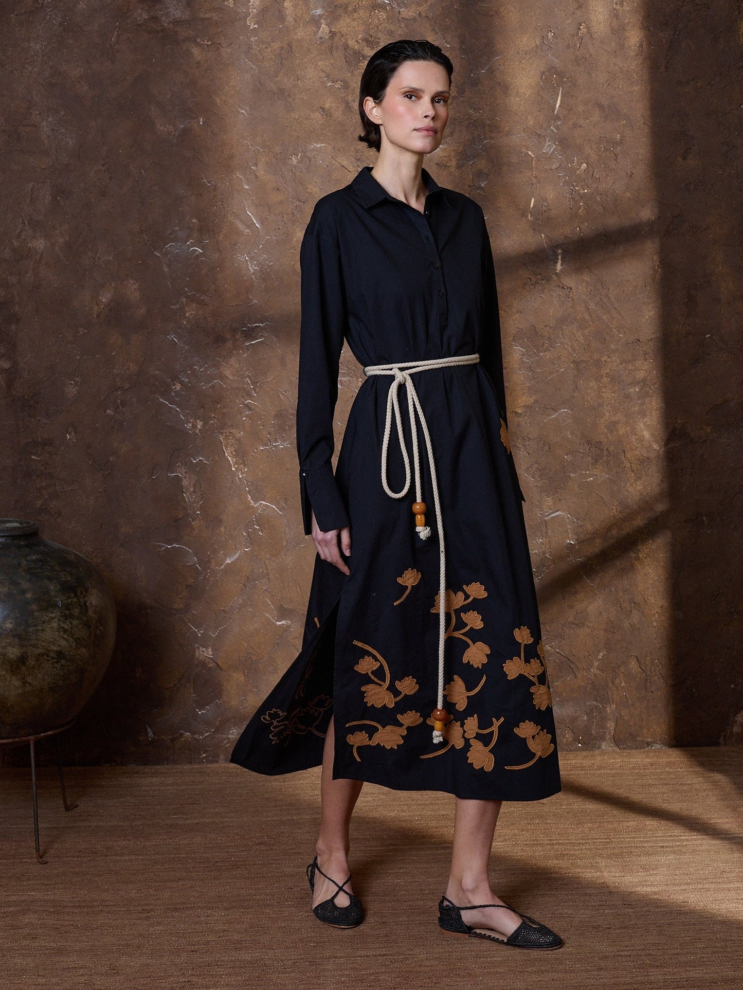 Vestido camisero con cuerda negro