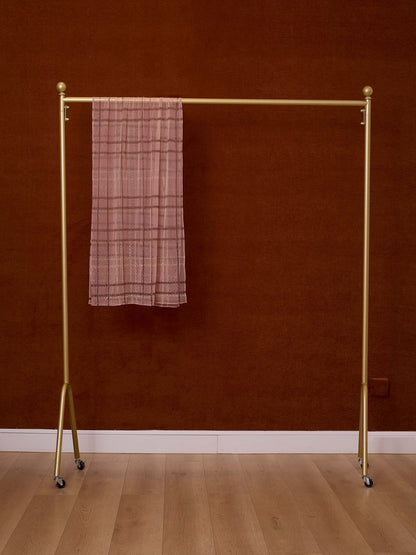 Chal de tul de cuadros rosa