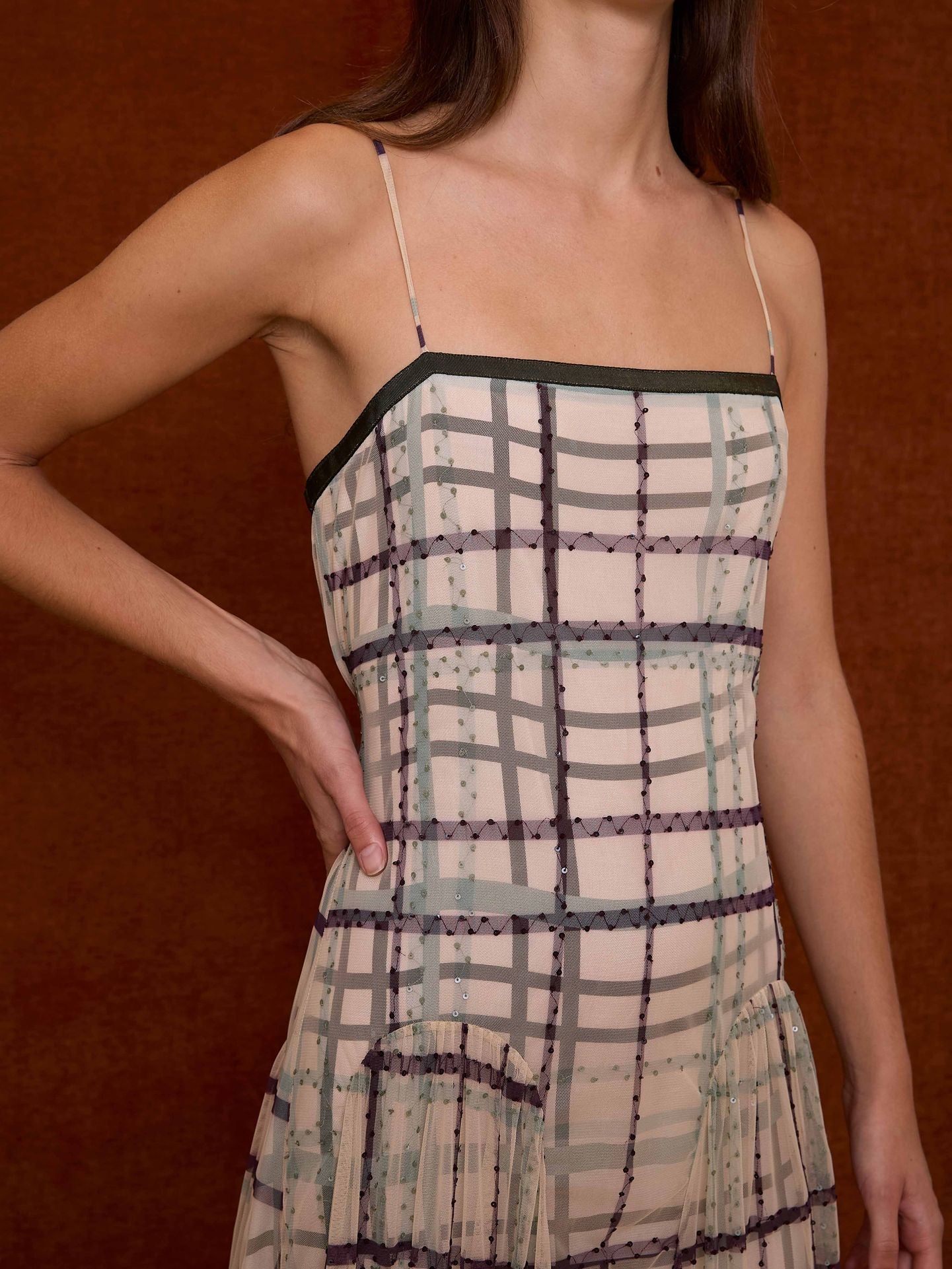 Vestido tirantes tul cuadros verde