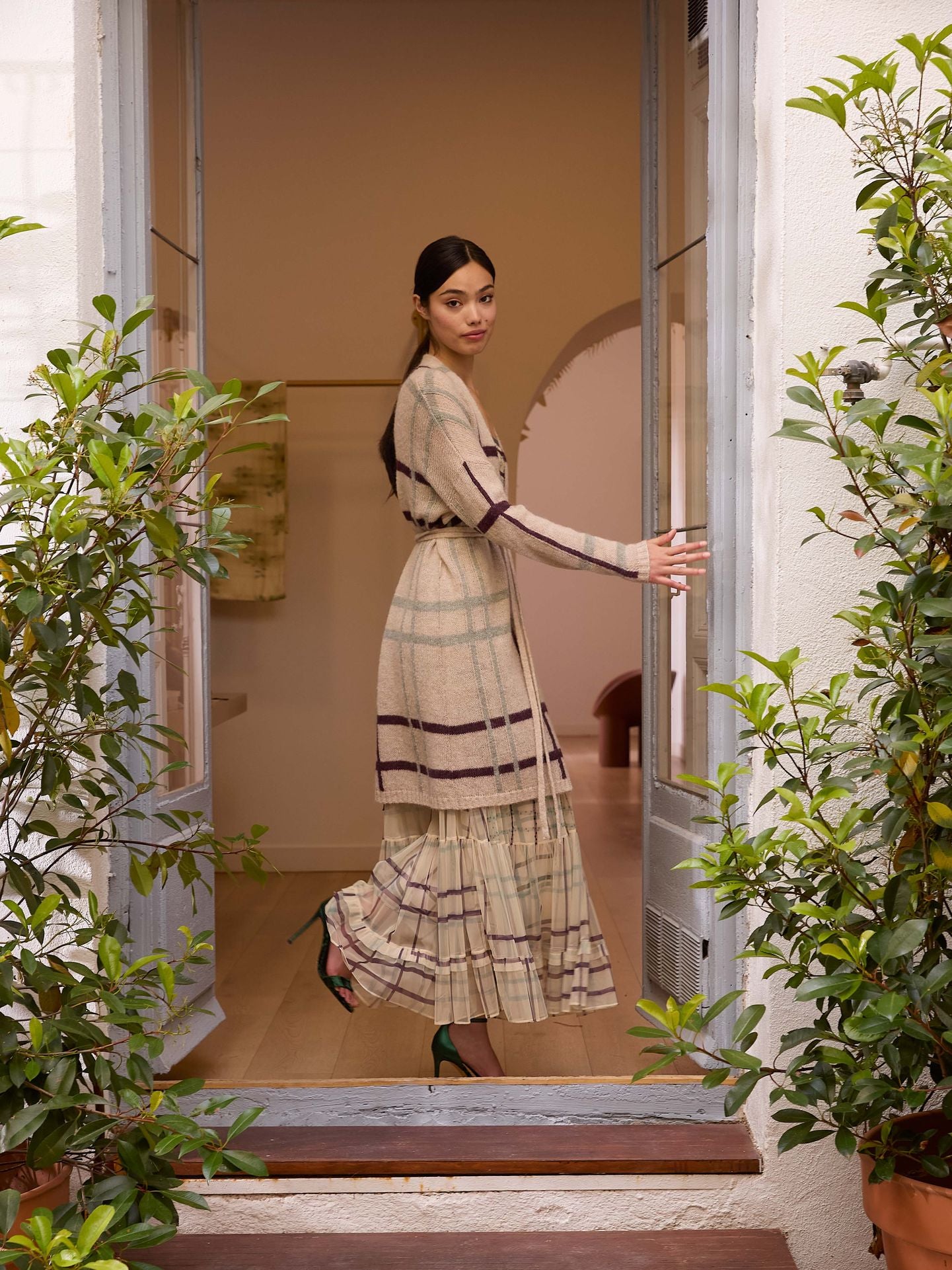 Chaqueta de cuadros color crudo