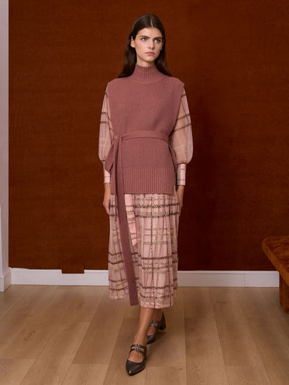 Chaleco cuello alto rosa antiguo