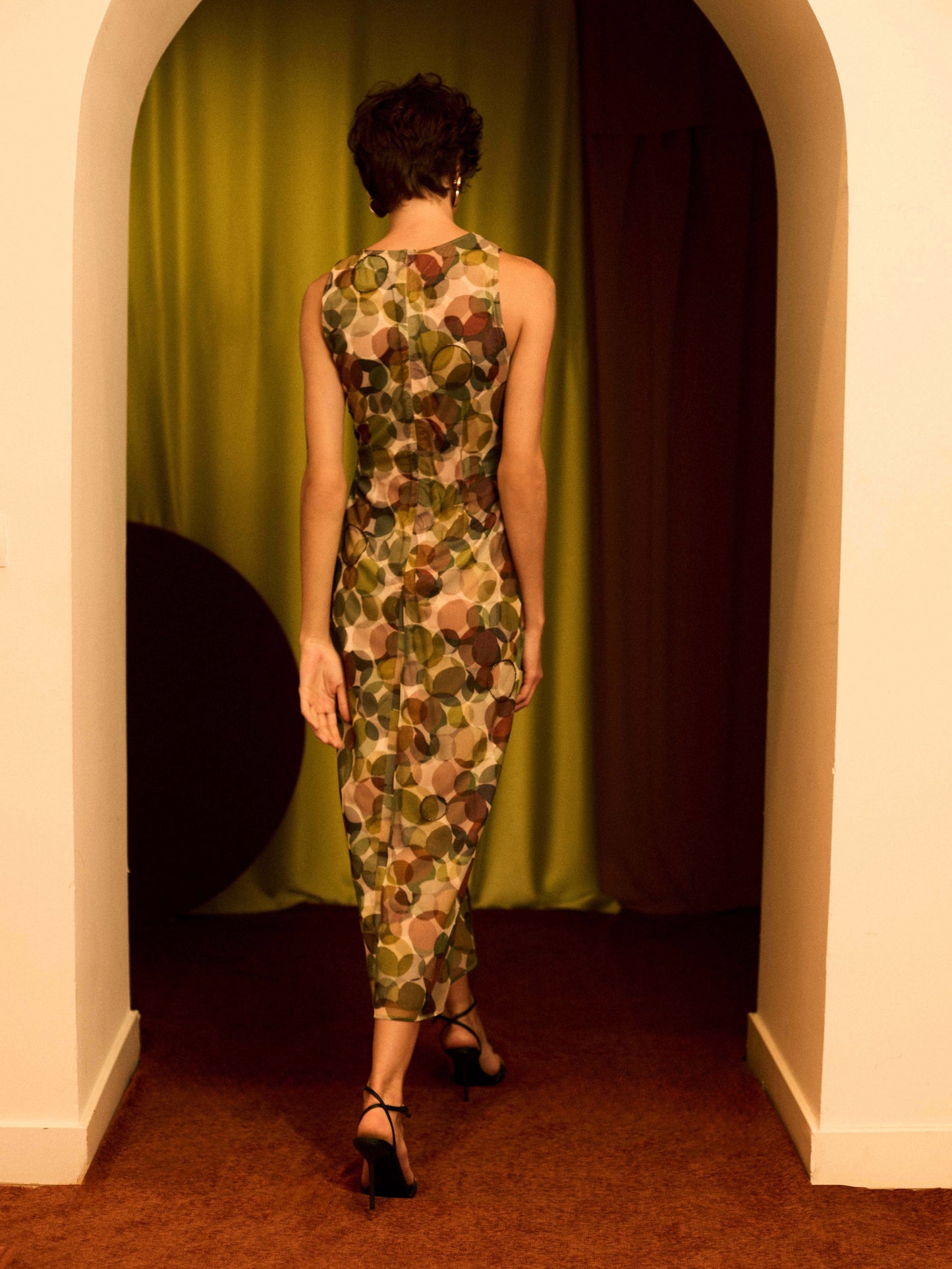 Vestido tul círculos