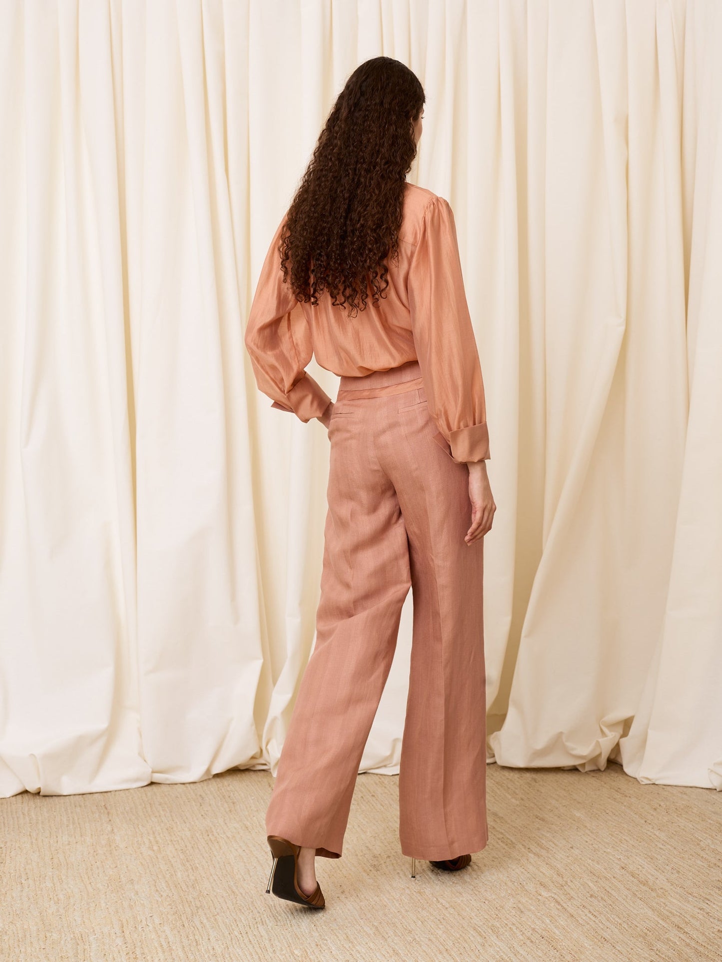 Pantalón con lino rosa