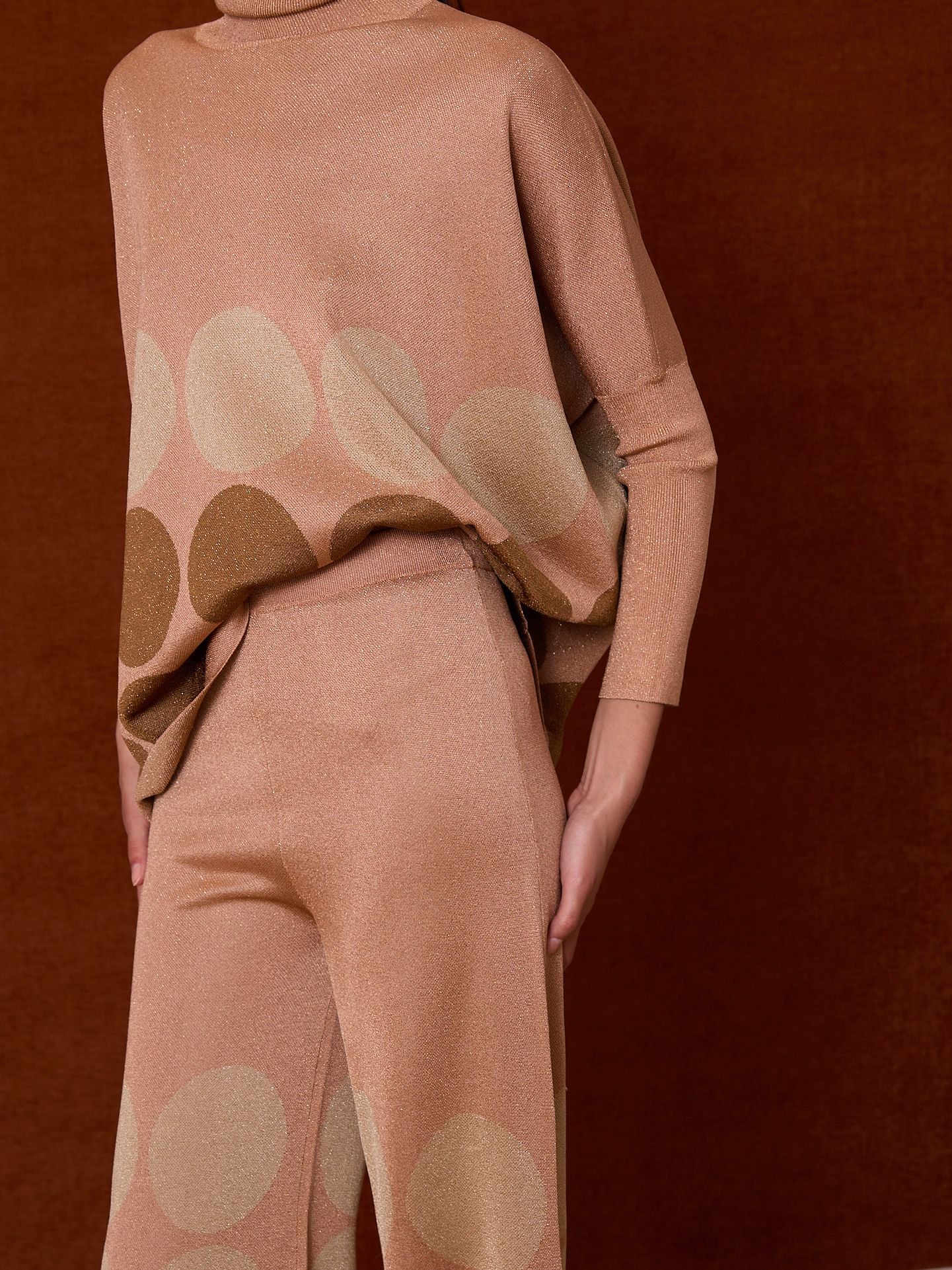 Pantalón de lurex rosa con lunares