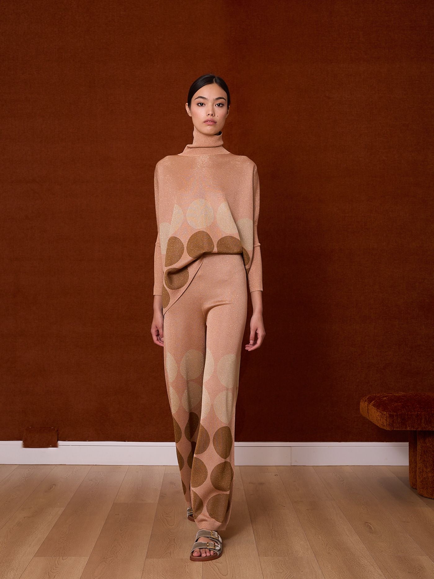 Pantalón de lurex rosa con lunares