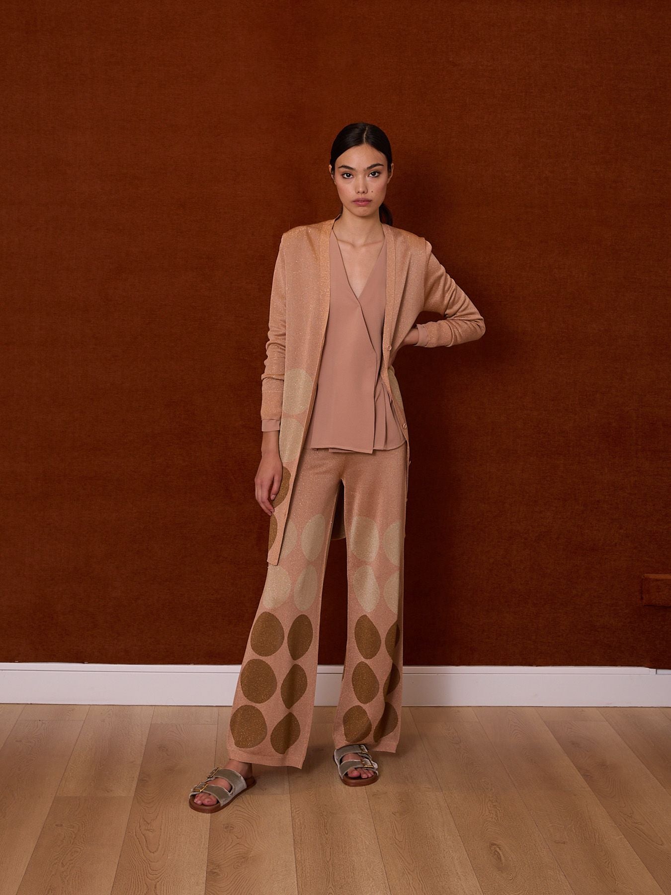 Pantalón de lurex rosa con lunares