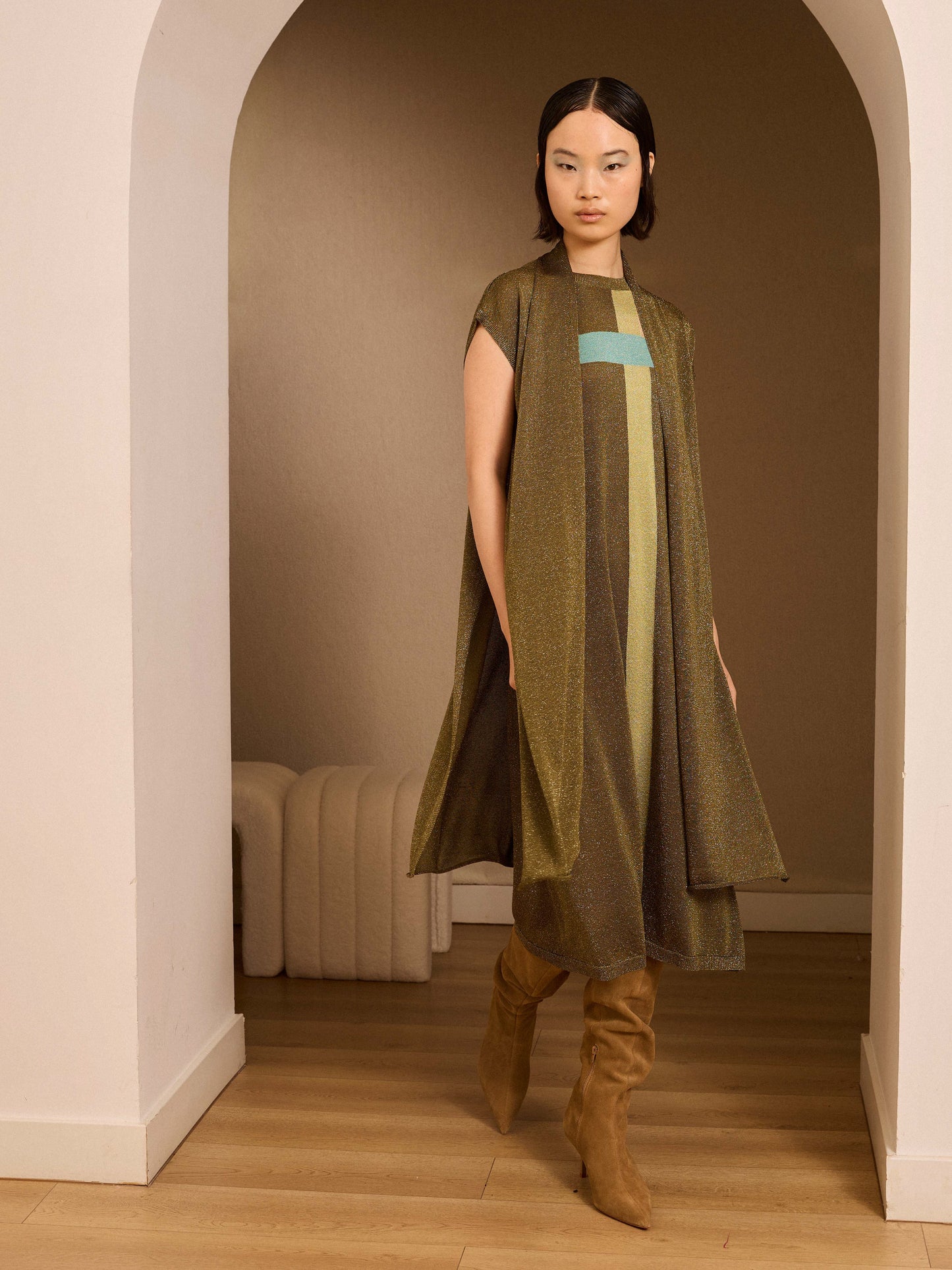 Chaqueta larga de lurex kaki