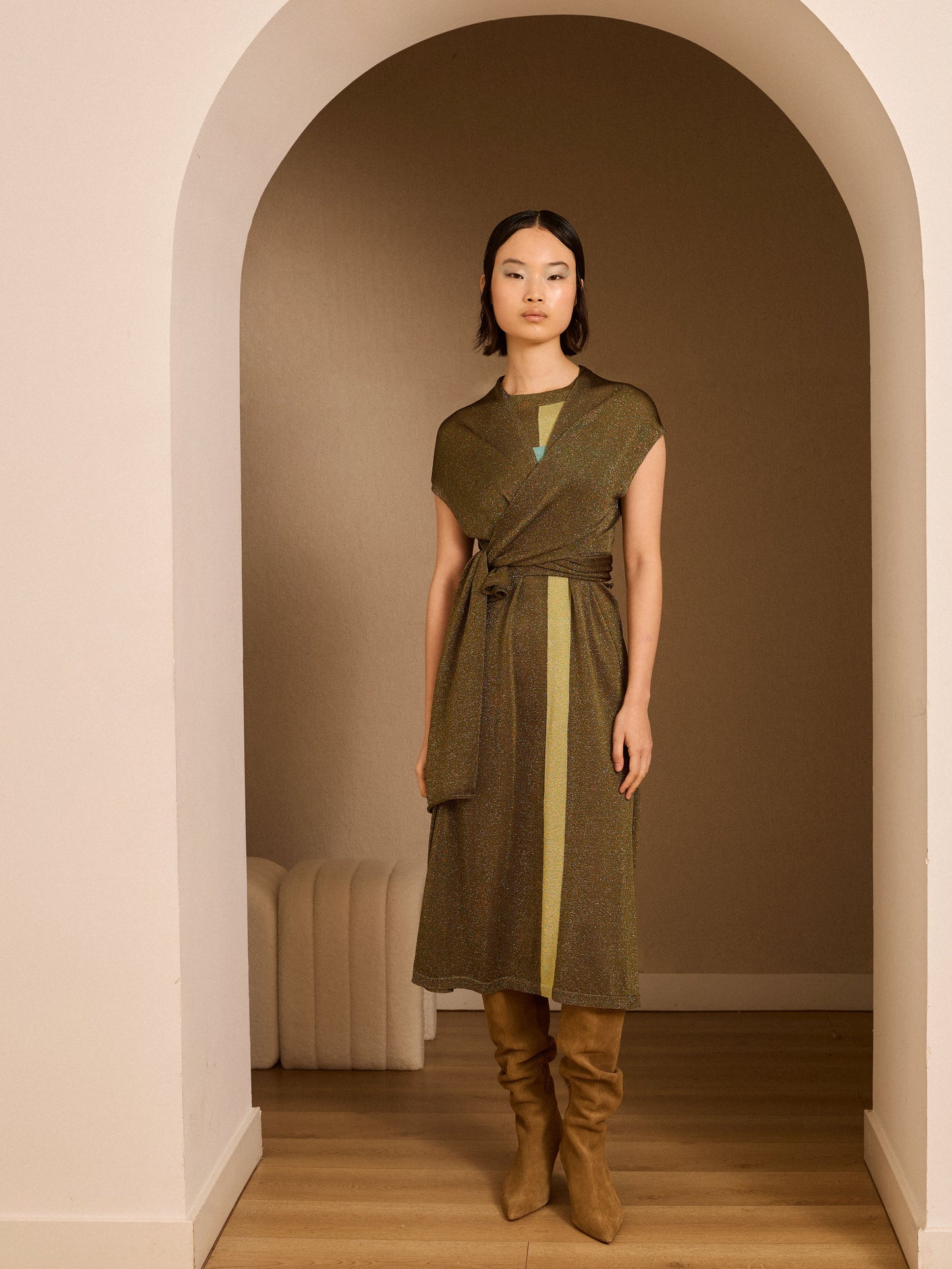 Chaqueta larga de lurex kaki