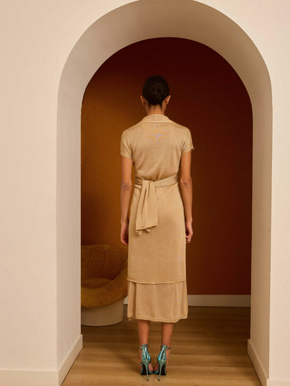 Chaqueta dorada de lurex larga