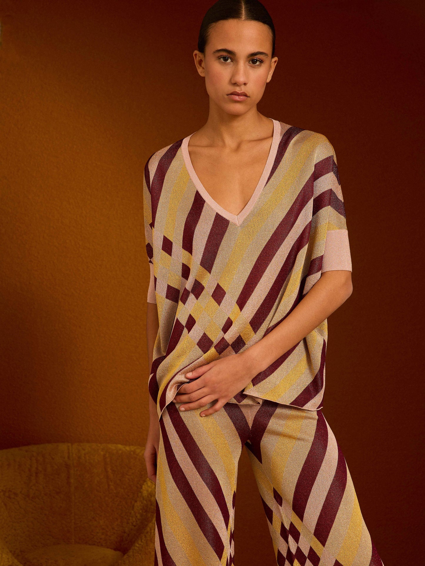 Jersey de lurex estampado granate