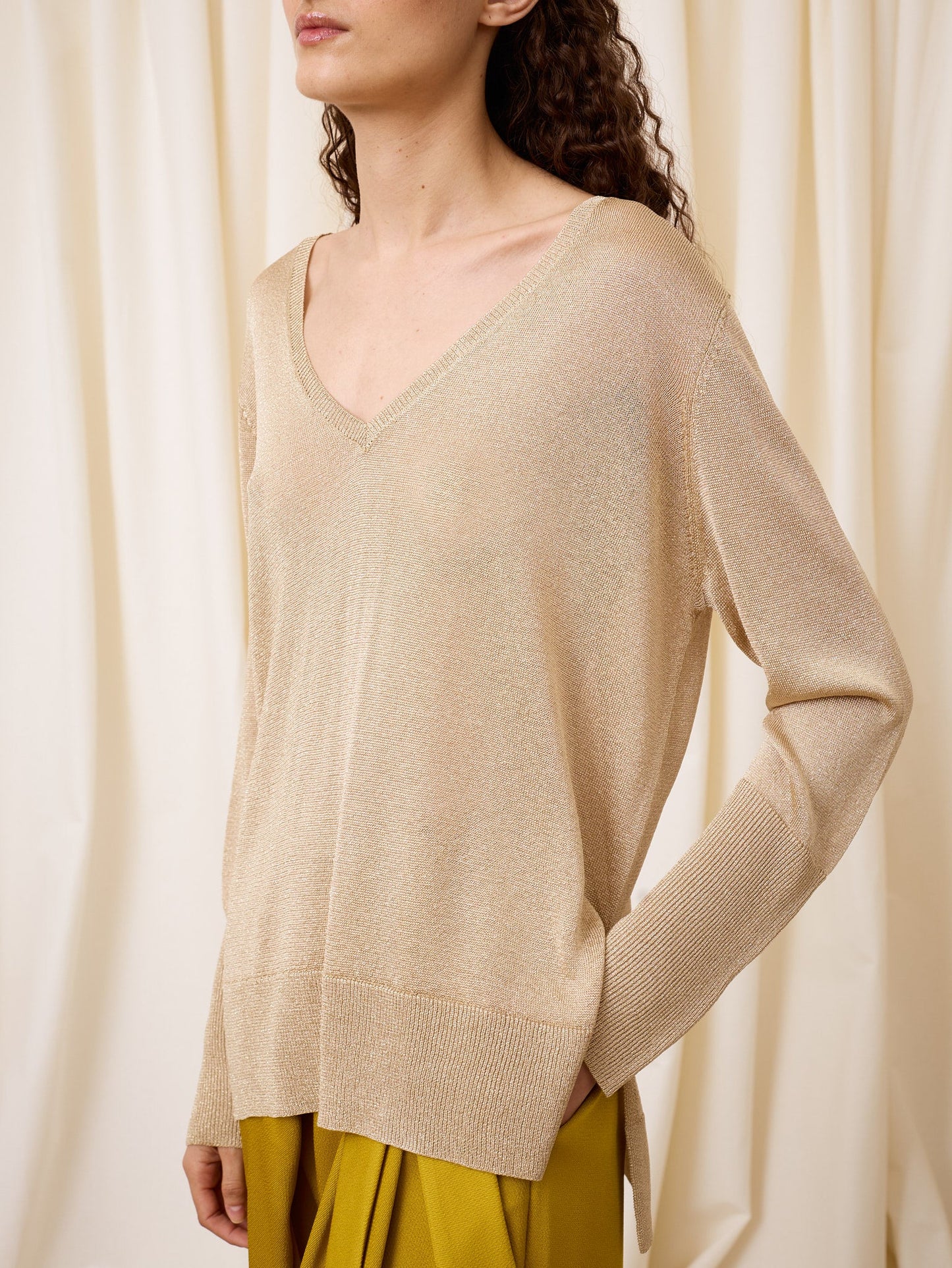 Jersey doble pico lurex dorado