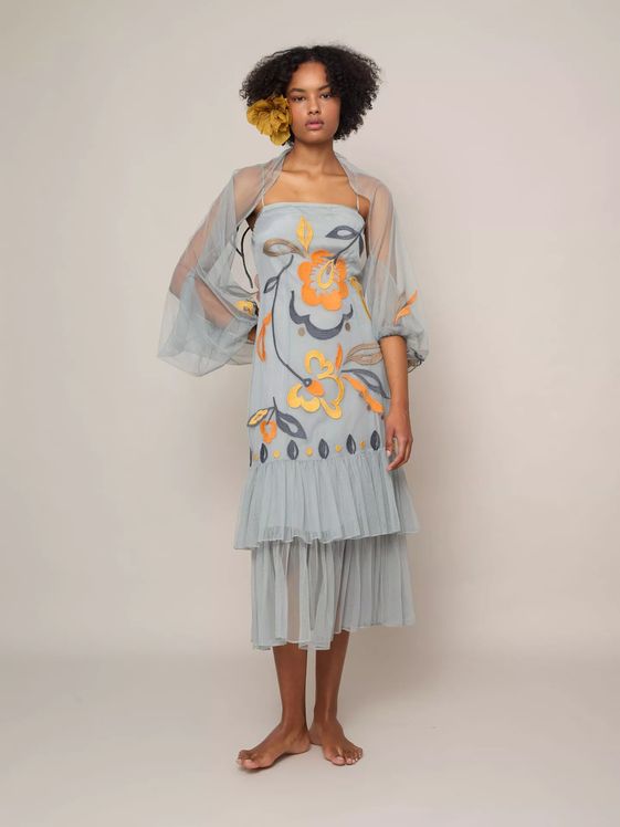 Vestido midi de tul azul