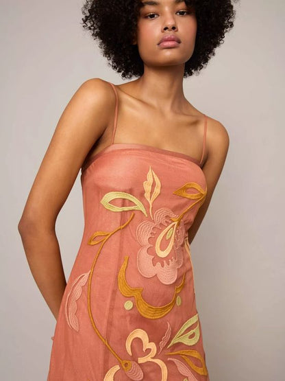 Vestido teja midi de tul