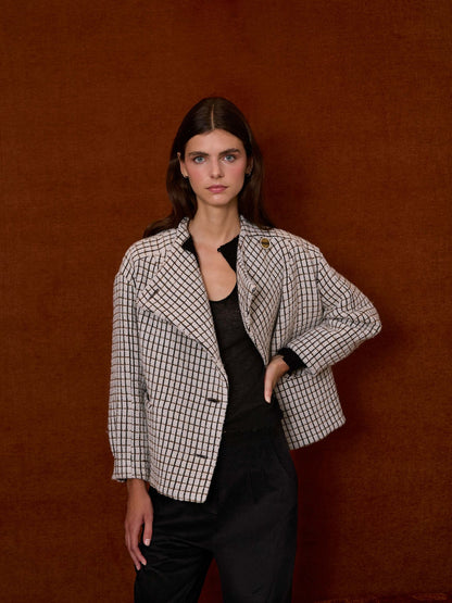 Cazadora cuadros marfil