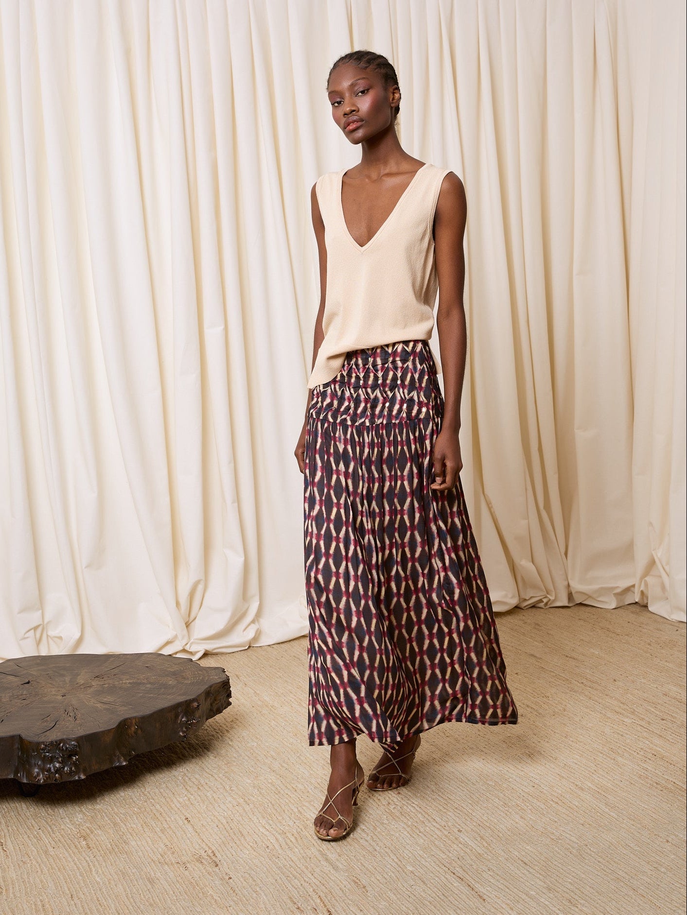 Top de punto con lazo beige
