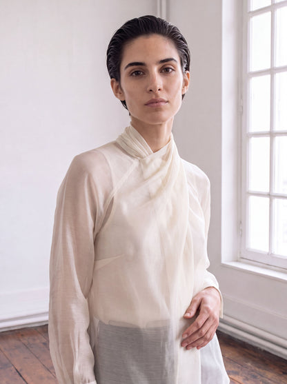 Blusa cuello cruzado marfil