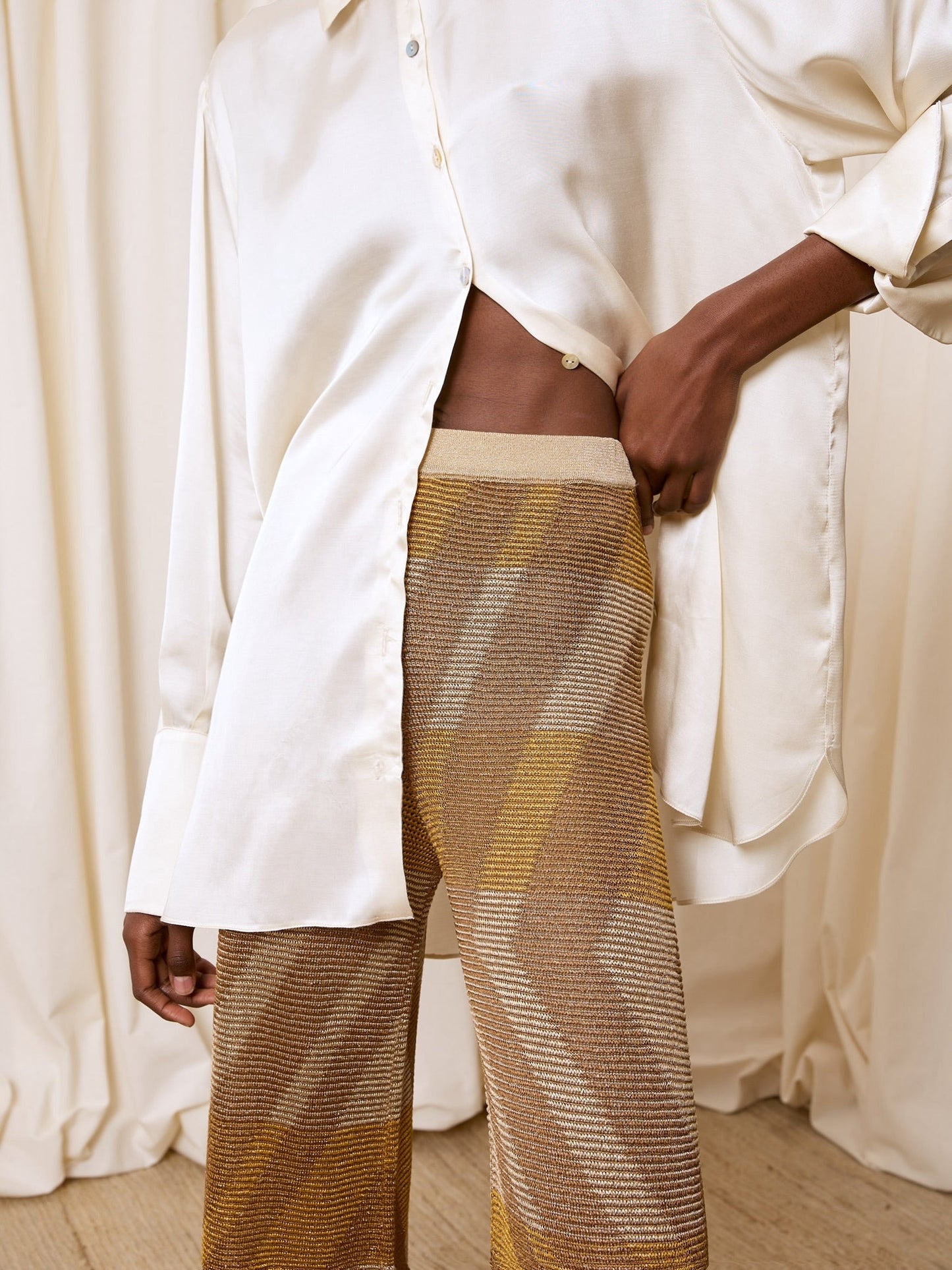 Pantalón lurex multicolor dorado