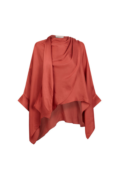 Blusa con capa teja