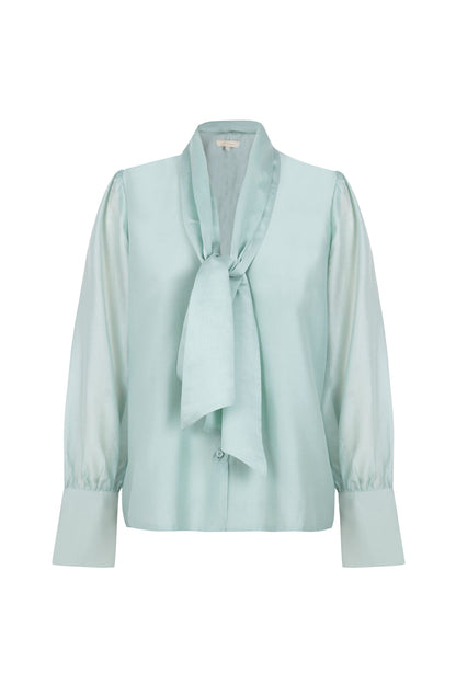 Blusa escote pico celeste