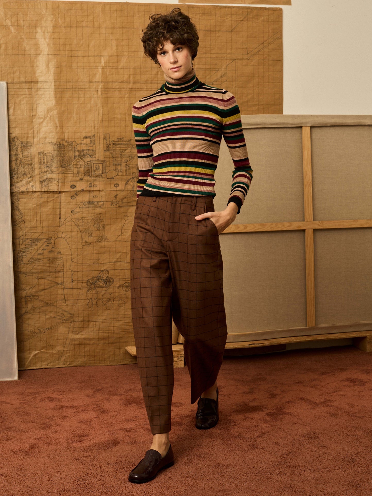 Pantalón carrot marrón de cuadros